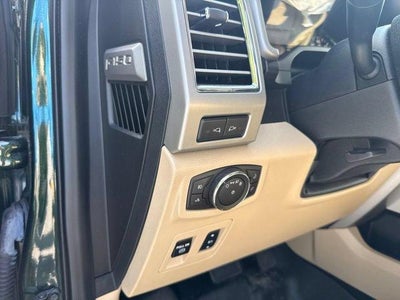 2016 Ford F-150 4WD SuperCrew 5-1/2 Ft Box Lariat