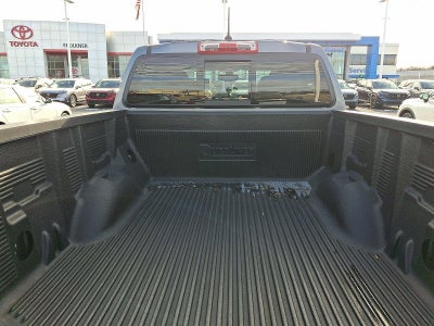 2022 Chevrolet Colorado Crew Cab Short Box 4-Wheel Drive LT