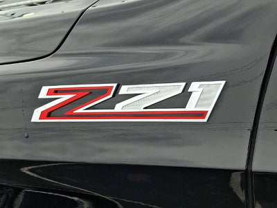 2025 Chevrolet Suburban Z71 **SUPER CLEAN**