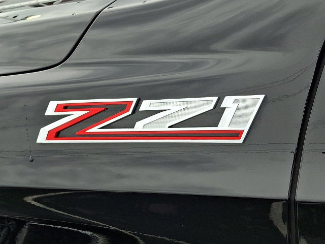 2025 Chevrolet Suburban Z71 **SUPER CLEAN**