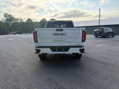 2023 GMC Sierra 1500 Crew Cab Short Box 4-Wheel Drive AT4