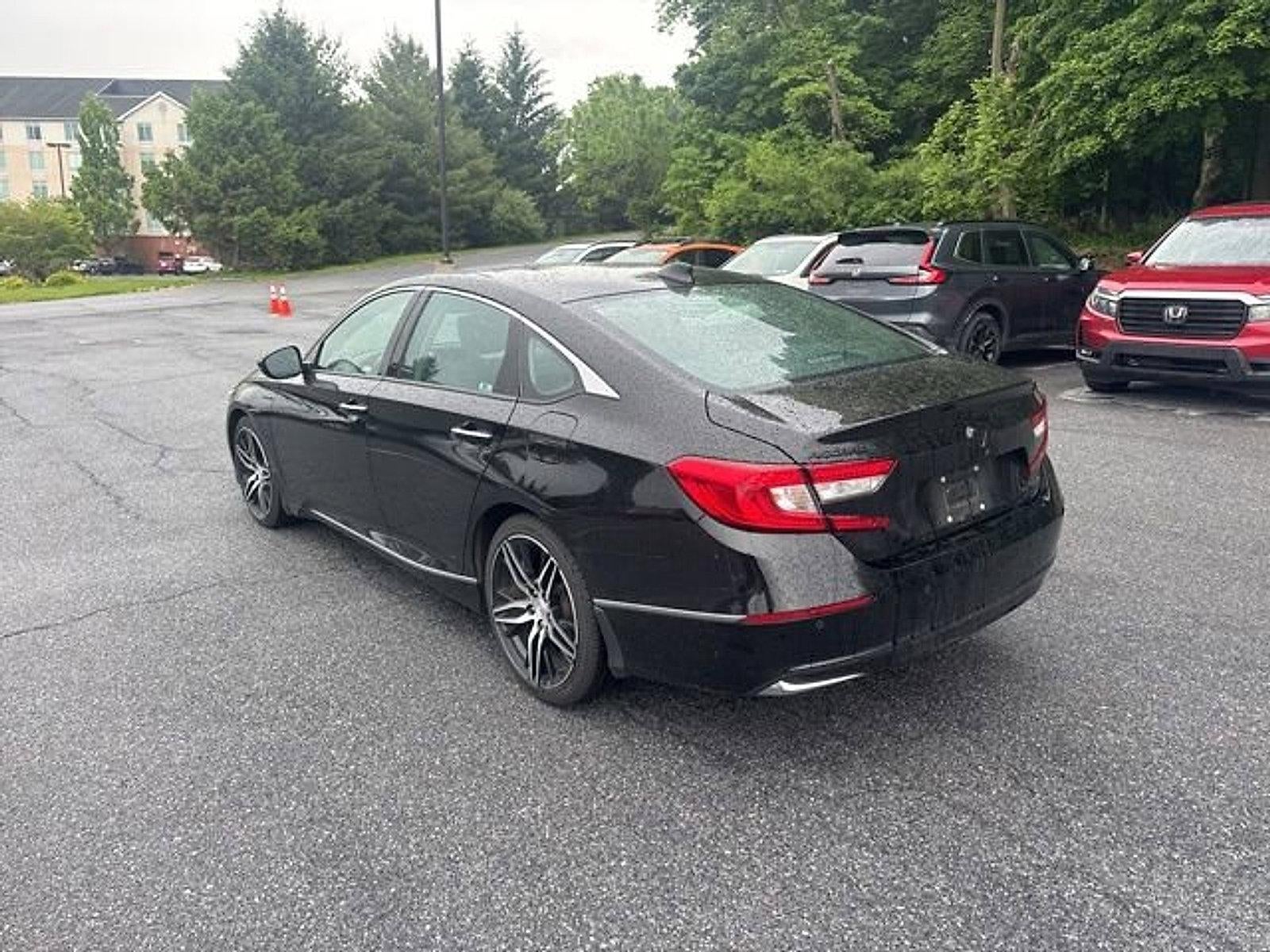 2022 Honda Accord Hybrid Touring Sedan
