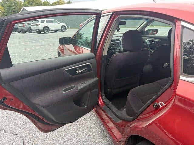 2013 Nissan Altima 4dr Sdn I4 2.5 S