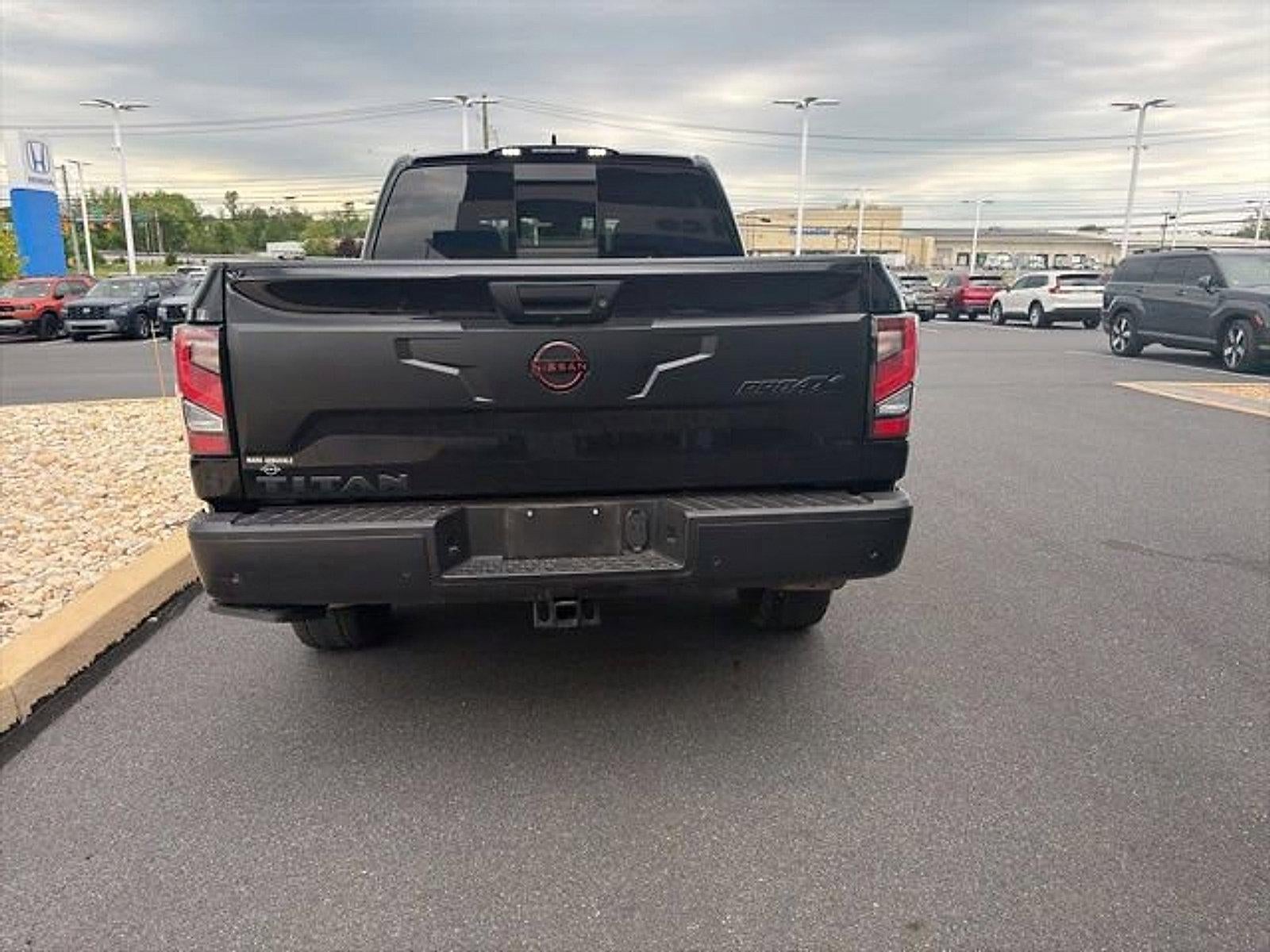 2024 Nissan Titan 4x4 Crew Cab PRO-4X