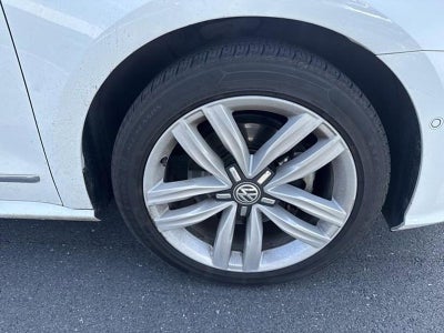 2017 Volkswagen Passat 1.8T SEL Premium Auto