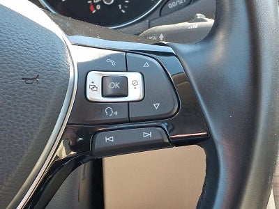 2017 Volkswagen Passat 1.8T SEL Premium Auto