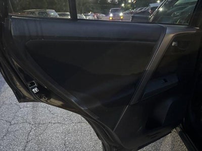 2015 Toyota RAV4 AWD 4dr LE (Natl)