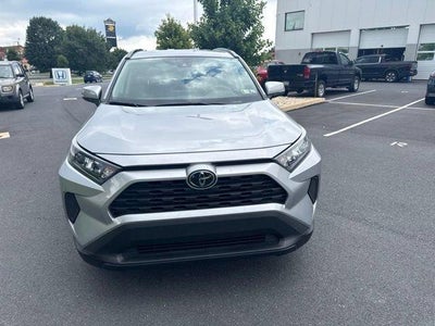 2020 Toyota RAV4 LE AWD (Natl)