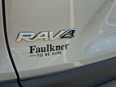 2020 Toyota RAV4 LE AWD (Natl)