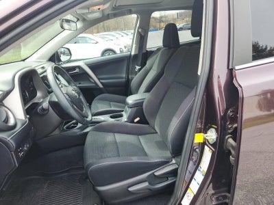 2017 Toyota RAV4 XLE AWD (Natl)