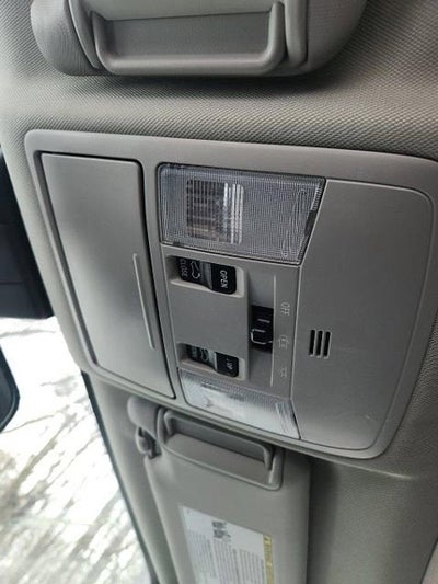 2017 Toyota RAV4 XLE AWD (Natl)