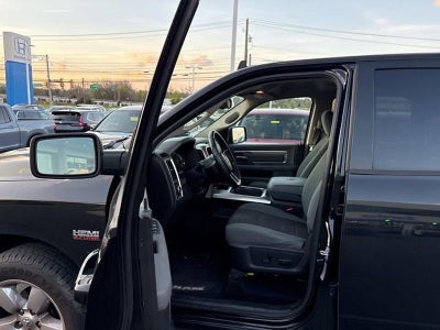 2016 RAM 1500 4WD Crew Cab 5.7 Ft Box Big Horn