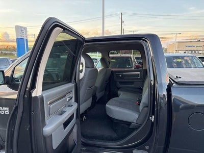2016 RAM 1500 4WD Crew Cab 5.7 Ft Box Big Horn