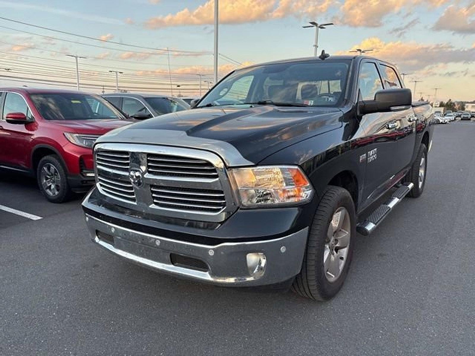 2016 RAM 1500 4WD Crew Cab 5.7 Ft Box Big Horn
