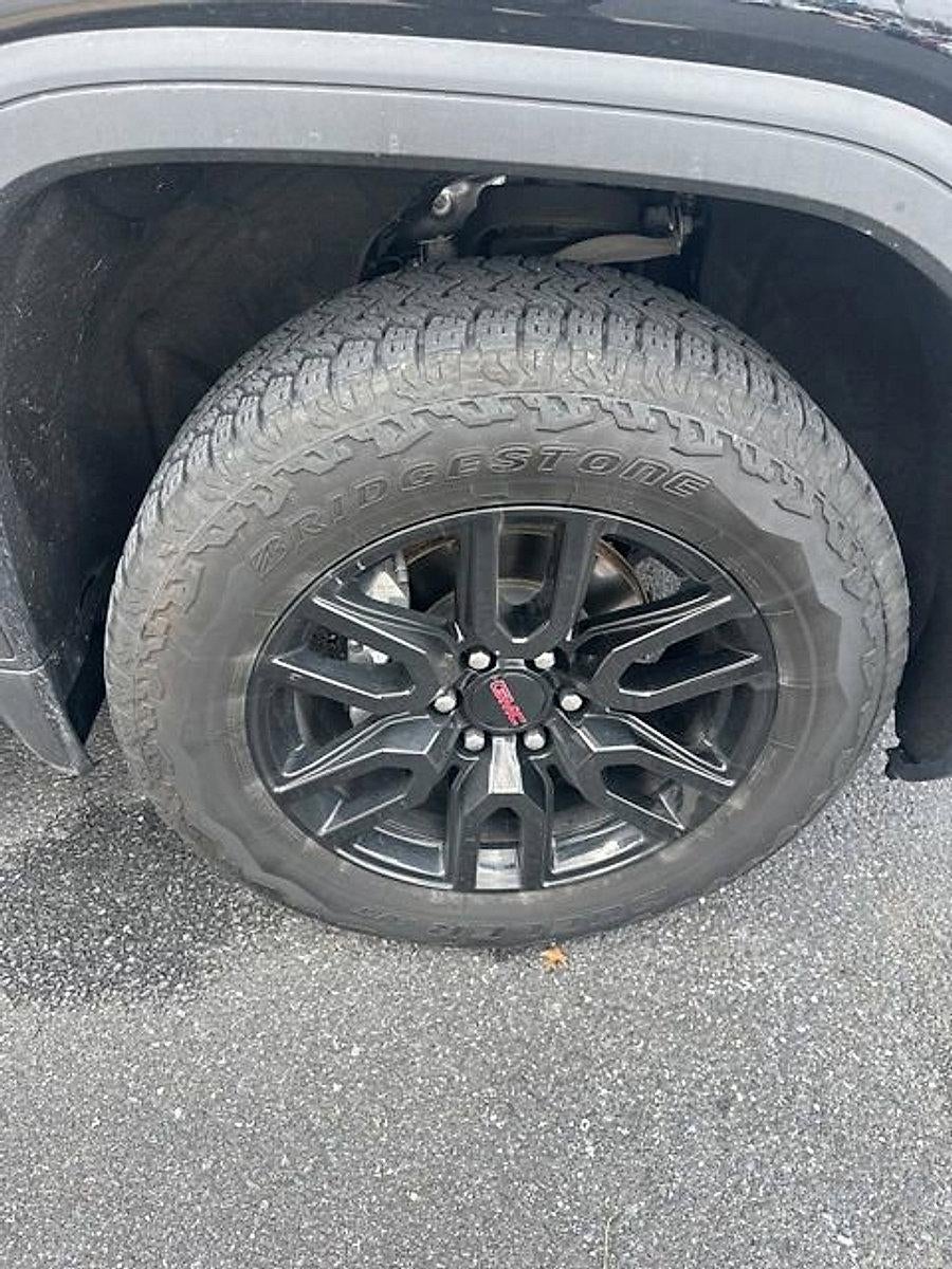 2025 GMC Sierra 1500 Crew Cab Short Box 4-Wheel Drive Elevation 3SB