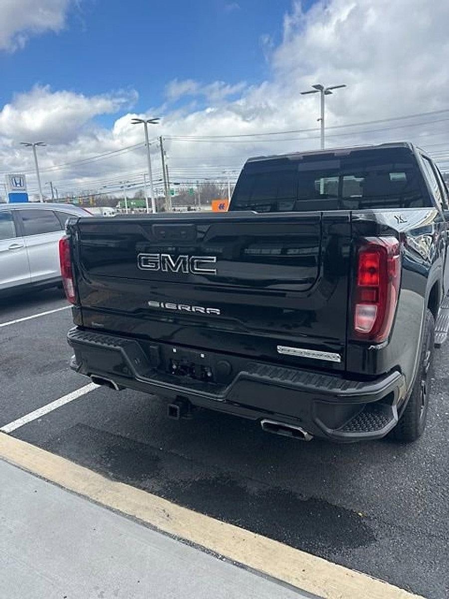 2025 GMC Sierra 1500 Crew Cab Short Box 4-Wheel Drive Elevation 3SB