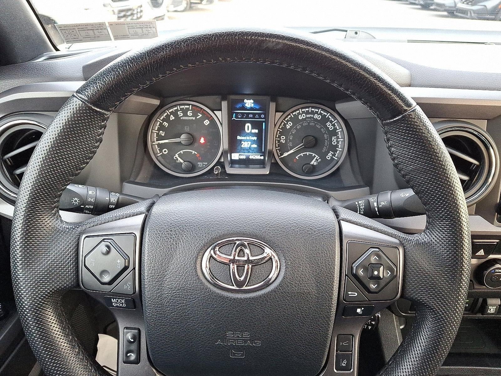 2023 Toyota Tacoma 4WD 4WD SR Double Cab 5' Bed V6 AT (GS)