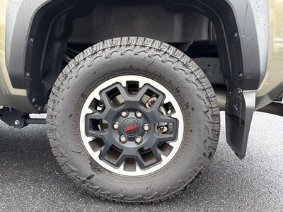 2025 Toyota Tacoma TRD Off-Road