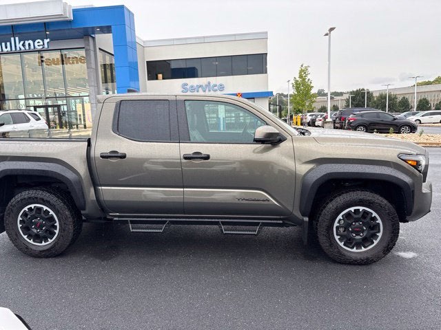 2025 Toyota Tacoma TRD Off-Road