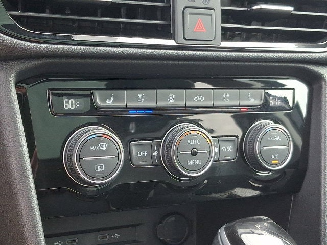 2024 Volkswagen Taos 1.5T SEL