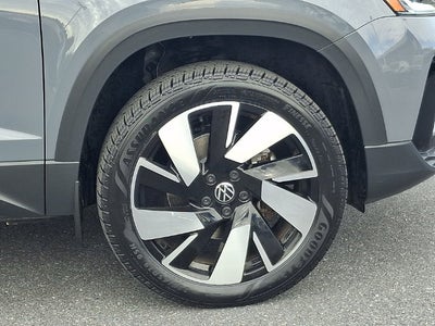 2024 Volkswagen Taos 1.5T SEL