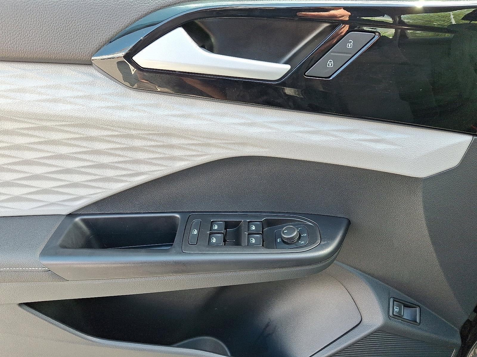 2024 Volkswagen Taos S 4MOTION