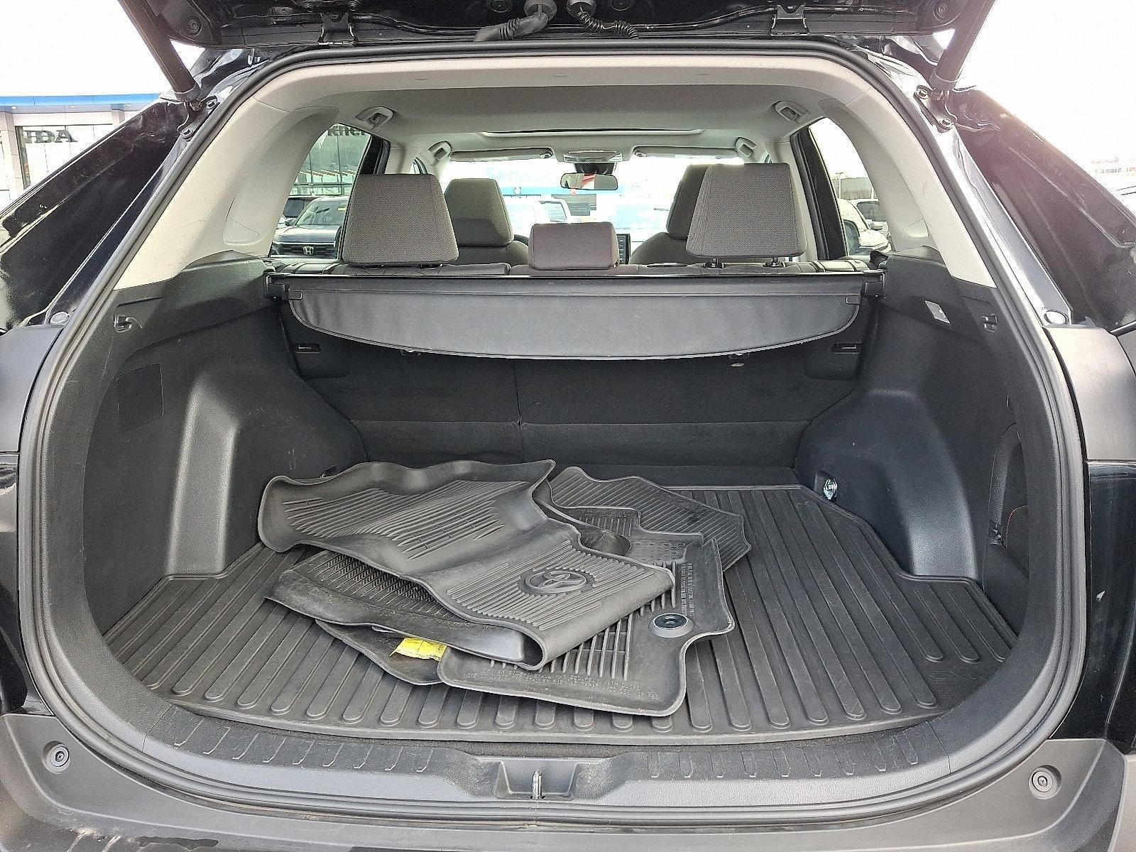 2021 Toyota RAV4 Hybrid XLE AWD (Natl)