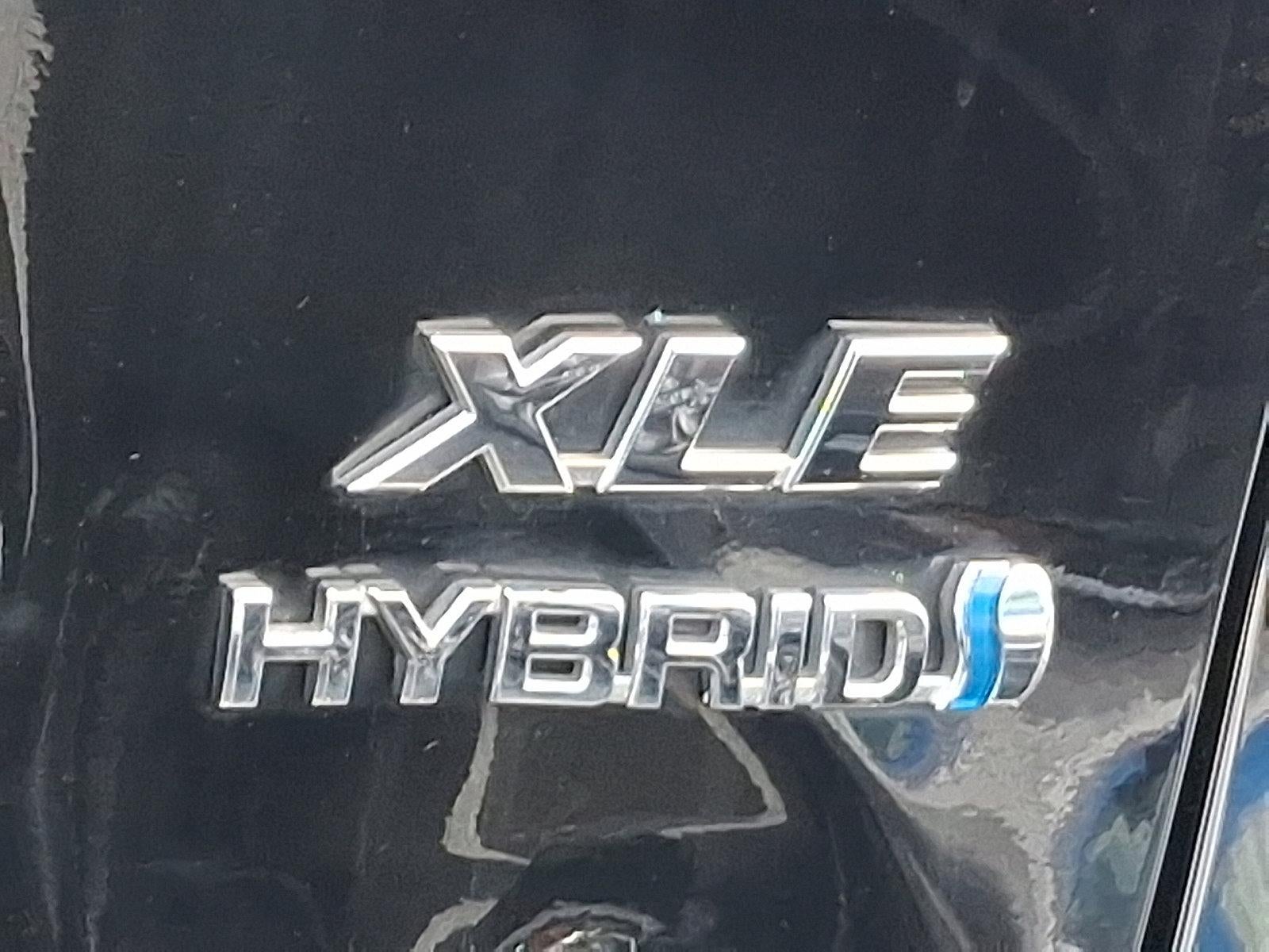 2021 Toyota RAV4 Hybrid XLE AWD (Natl)