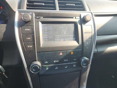2015 Toyota Camry 4dr Sdn I4 Auto LE (SE)
