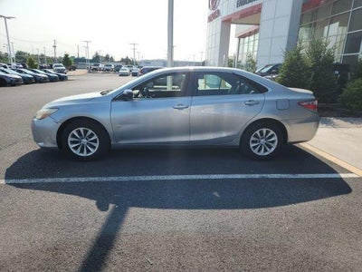 2015 Toyota Camry 4dr Sdn I4 Auto LE (SE)