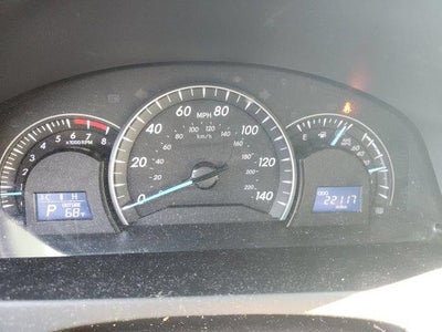 2015 Toyota Camry 4dr Sdn I4 Auto LE (SE)
