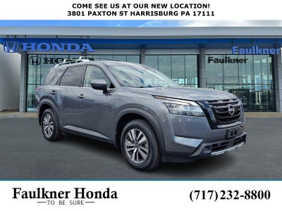 2023 Nissan Pathfinder SL 4WD