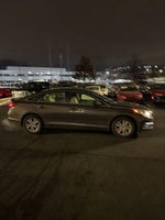 2015 Hyundai SONATA 4dr Sdn 2.4L SE PZEV