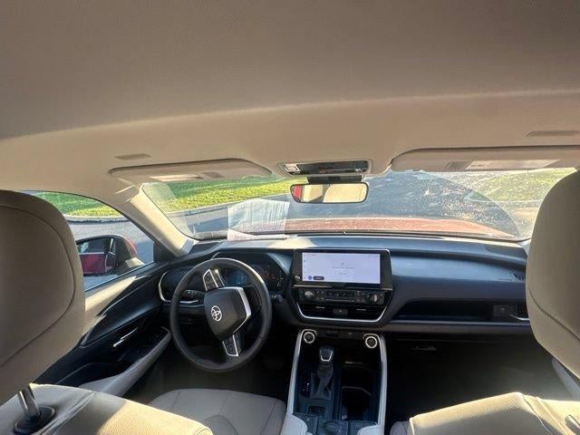 2025 Toyota Grand Highlander XLE AWD (Natl)