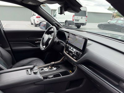 2025 Toyota Grand Highlander Hybrid MAX Platinum