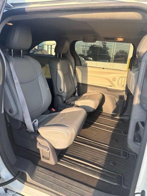 2021 Toyota Sienna XLE AWD 7-Passenger (Natl)