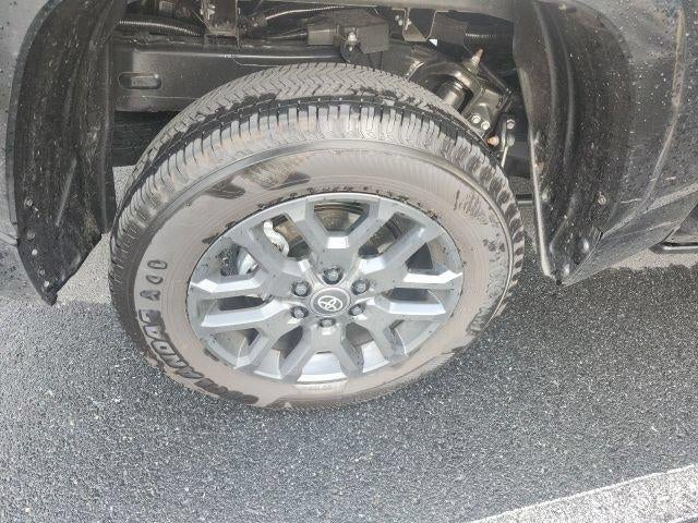 2026 Toyota Tundra 4WD 4WD Platinum CrewMax 5.5' Bed (Natl)