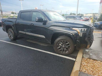 2026 Toyota Tundra 4WD 4WD Platinum CrewMax 5.5' Bed (Natl)