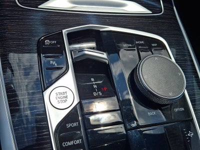 2026 BMW X7 xDrive40i Sports Activity Vehicle