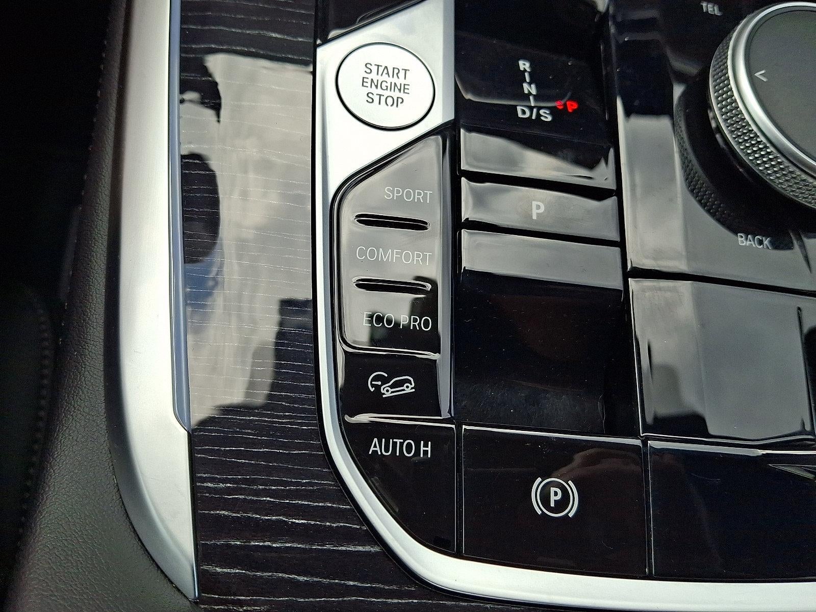 2026 BMW X7 xDrive40i Sports Activity Vehicle