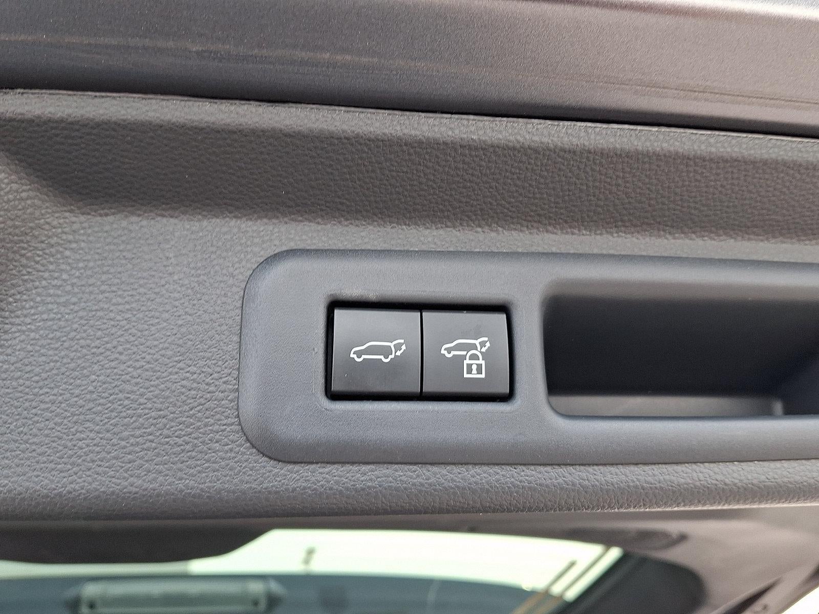 2026 Toyota Sequoia Limited 4WD (SE)