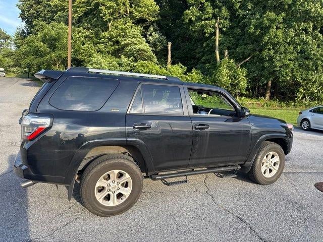 2024 Toyota 4Runner SR5 Premium 4WD (Natl)