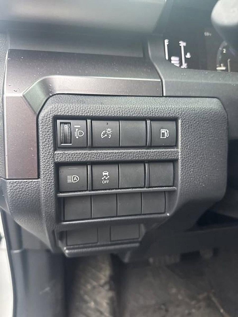 2025 Toyota 4Runner SR5 4WD (GS)