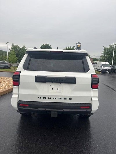 2025 Toyota 4Runner SR5 4WD (GS)
