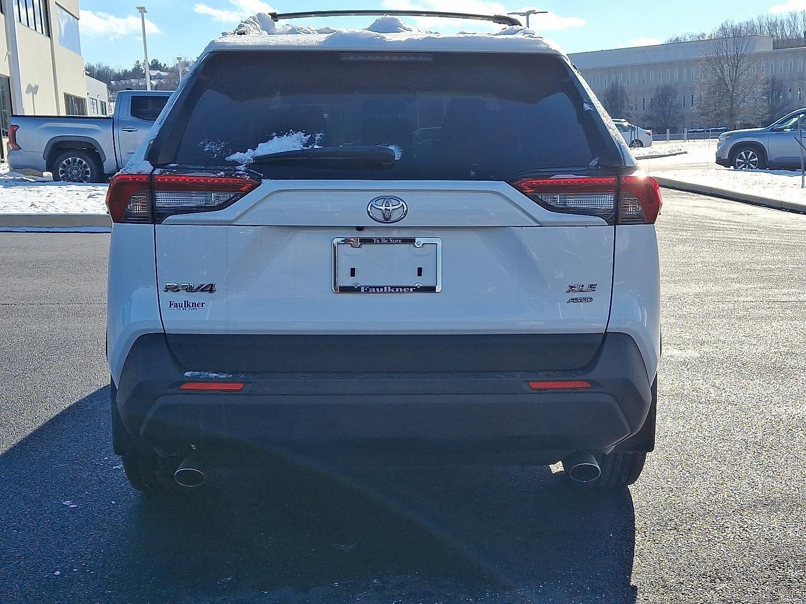 2020 Toyota RAV4 XLE Premium AWD (Natl)