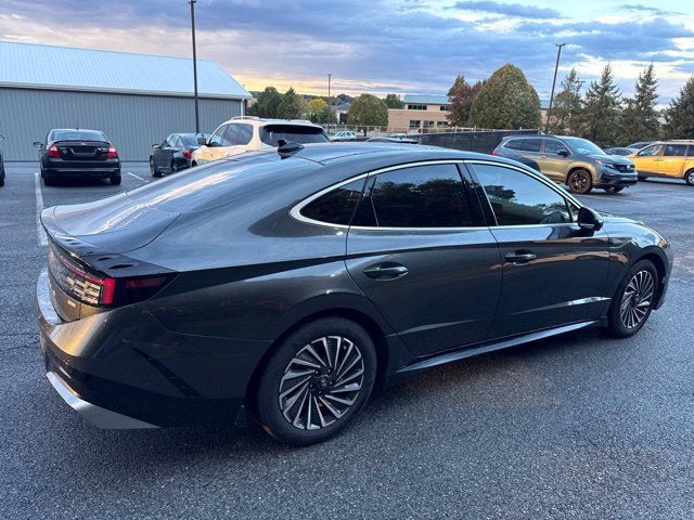 2026 Hyundai Sonata Hybrid Limited