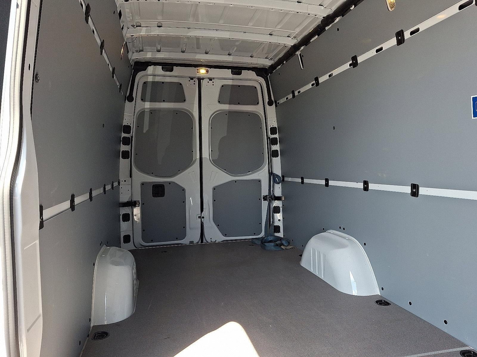 2024 Mercedes-Benz Sprinter Crew Van 2500 High Roof I4 Diesel 170" RWD