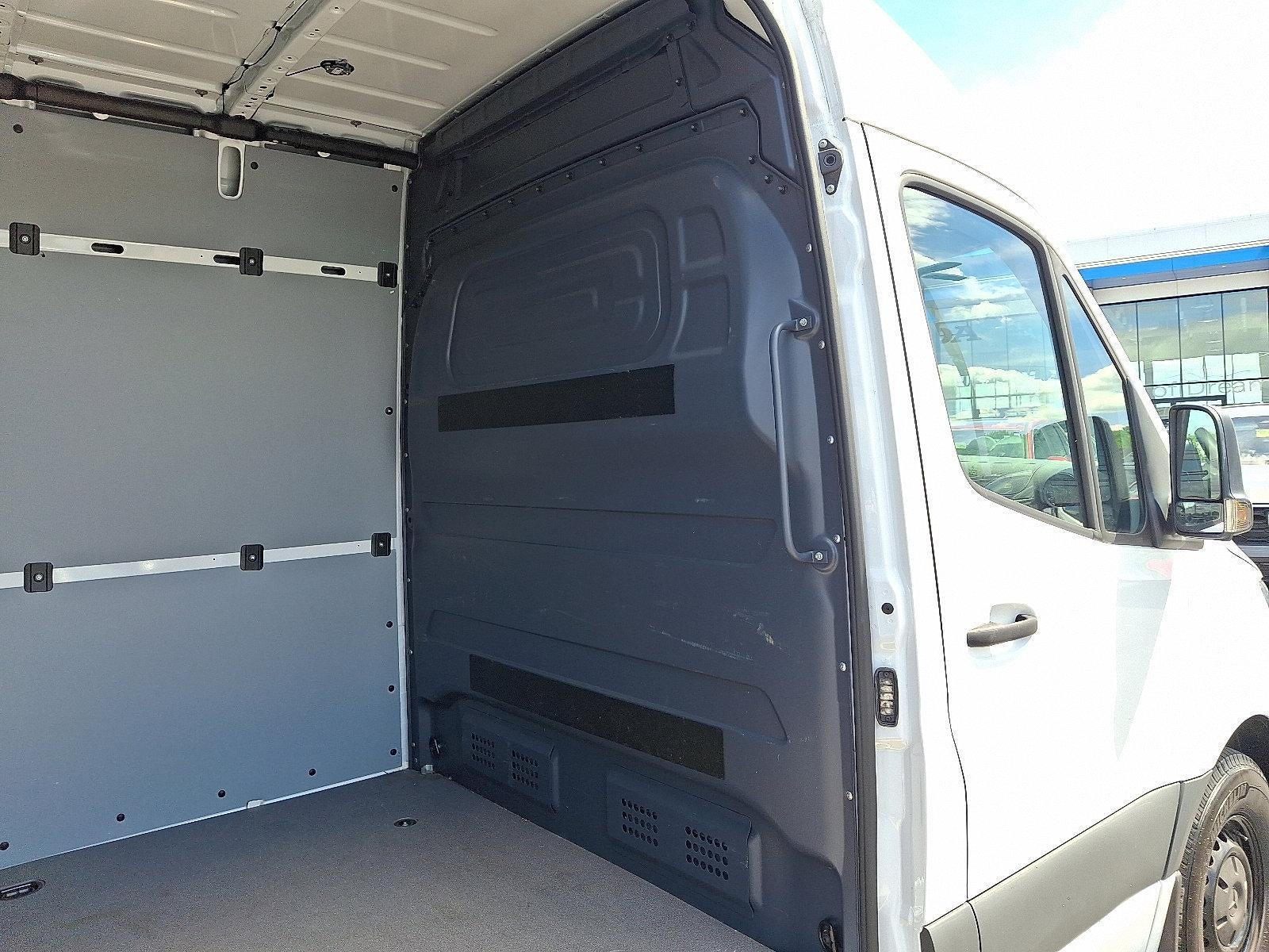 2024 Mercedes-Benz Sprinter Crew Van 2500 High Roof I4 Diesel 170" RWD