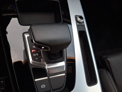 2024 Audi Q5 45 S line Premium quattro