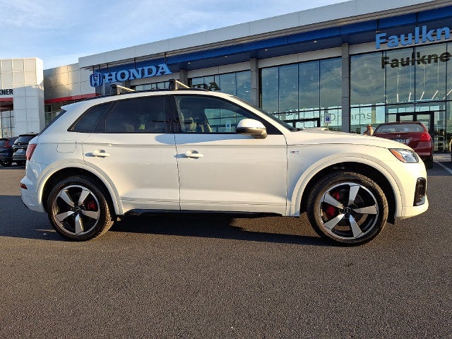 2024 Audi Q5 45 S line Premium quattro
